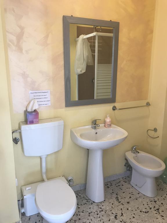 B&B Le Colonne Brindisi Cameră foto