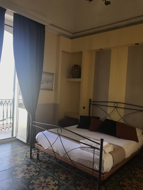 B&B Le Colonne Brindisi Cameră foto